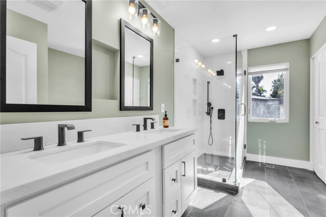 Detail Gallery Image 30 of 32 For 12812 Short, Los Angeles,  CA 90066 - 5 Beds | 3 Baths