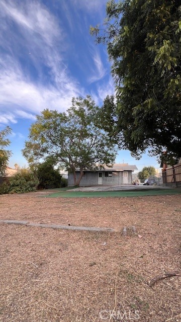 5427 Abbott Place, Los Angeles CA: https://media.crmls.org/medias/e7a245ad-6687-4ea9-a6c4-d829827ccd23.jpg