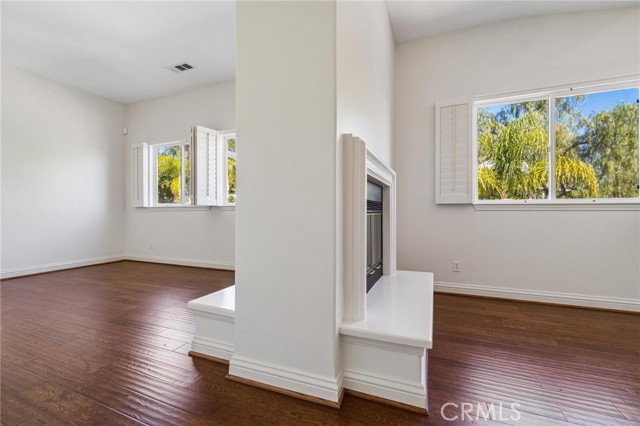 Detail Gallery Image 27 of 65 For 26511 Brooks Cir, Stevenson Ranch,  CA 91381 - 5 Beds | 3/1 Baths