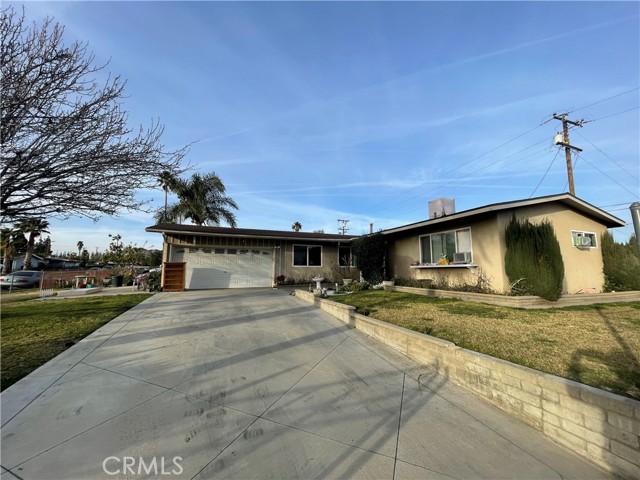 MLS# OC23041300