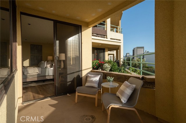 510 The Village, Redondo Beach, California 90277, 2 Bedrooms Bedrooms, ,2 BathroomsBathrooms,Residential,Sold,The Village,SB22067314