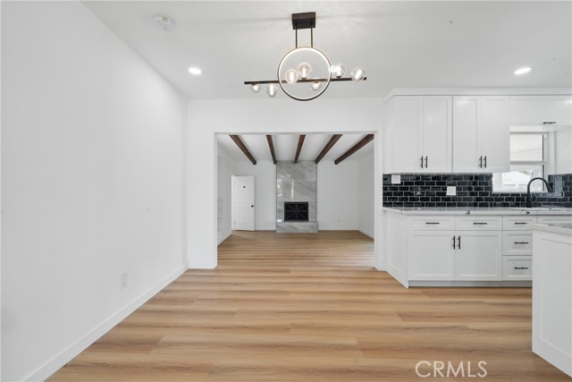 Detail Gallery Image 8 of 35 For 611 S Thorson Ave, Compton,  CA 90221 - 3 Beds | 2 Baths