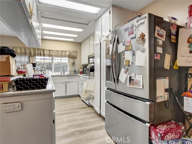 6056 Palau Street, Cypress CA: https://media.crmls.org/medias/e7a5a5a2-18be-419d-b342-900101e272e7.jpg