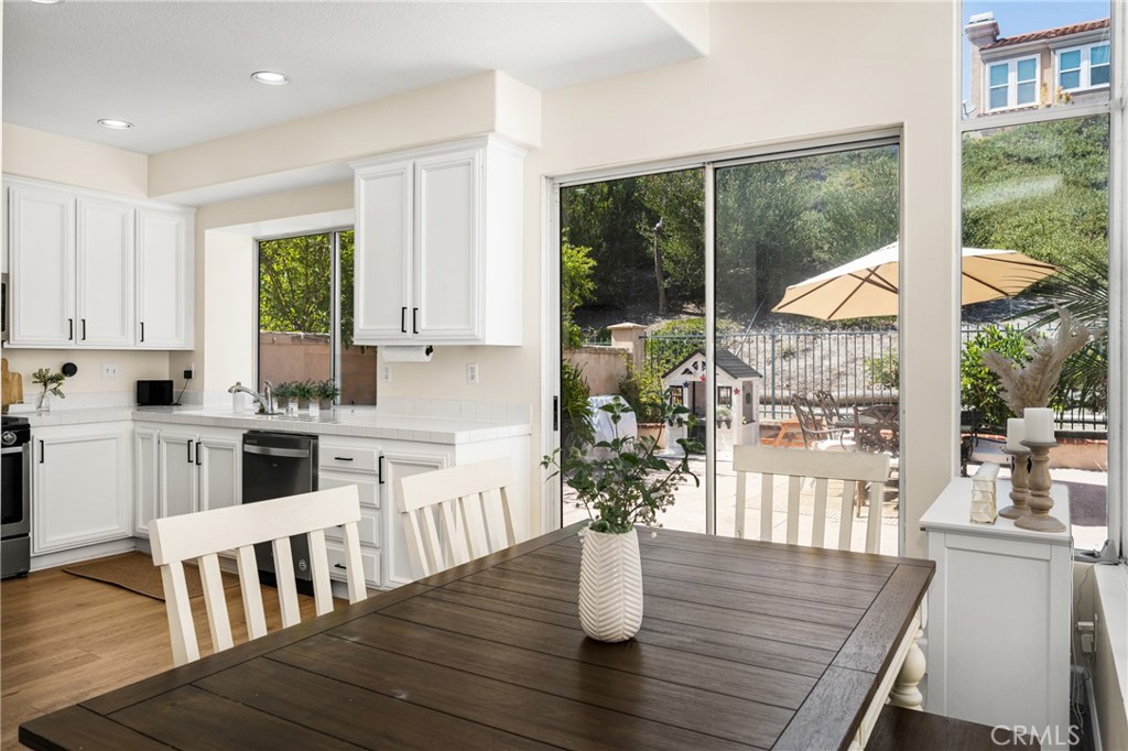 E7a60d33 A2b5 40db Afed B2b48ca29463