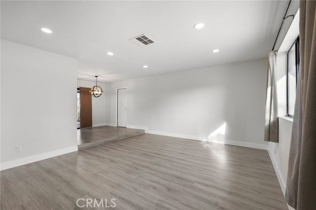 Detail Gallery Image 8 of 23 For 6960 Lennox, Yucca Valley,  CA 92284 - 3 Beds | 2 Baths