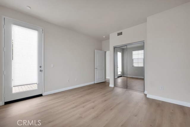 20212 Pienza Lane, Porter Ranch CA: https://media.crmls.org/medias/e7a7409b-8a77-49d7-8122-ac18a8ca8d9e.jpg