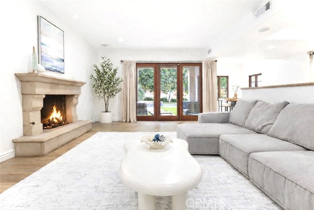 Detail Gallery Image 22 of 65 For 1805 Outpost Dr, Los Angeles,  CA 90068 - 5 Beds | 4/1 Baths