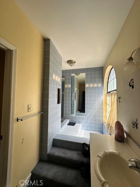 40570 Griffin Drive, Oakhurst CA: https://media.crmls.org/medias/e7a85da1-8fb7-450b-be93-01352b662291.jpg