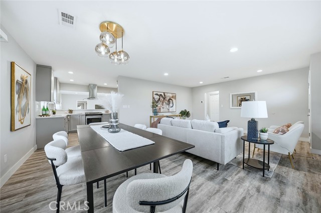 Detail Gallery Image 11 of 48 For 5990 E El Paseo, Long Beach,  CA 90815 - 3 Beds | 2 Baths