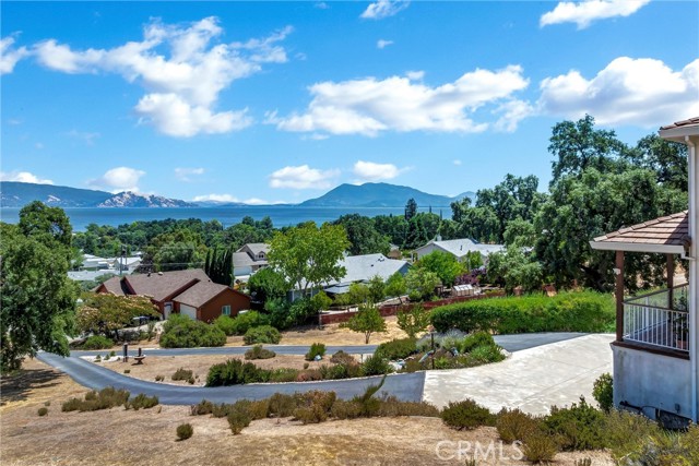 4445 Eucalyptus Avenue, Lakeport CA: https://media.crmls.org/medias/e7a8da83-02da-406e-bb2f-9d3db8cb212c.jpg