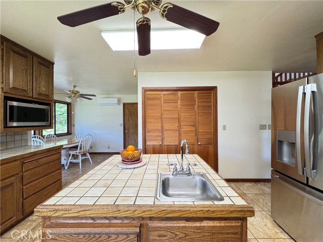 Detail Gallery Image 18 of 75 For 1800 Boonville Rd, Ukiah,  CA 95482 - 5 Beds | 4/1 Baths