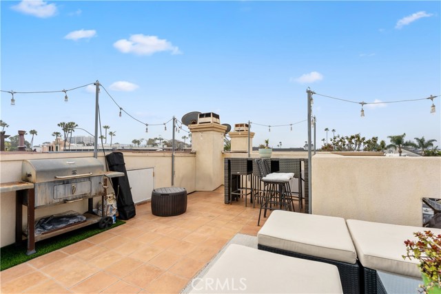 Detail Gallery Image 27 of 28 For 608 Clubhouse Ave, Newport Beach,  CA 92663 - 3 Beds | 2 Baths