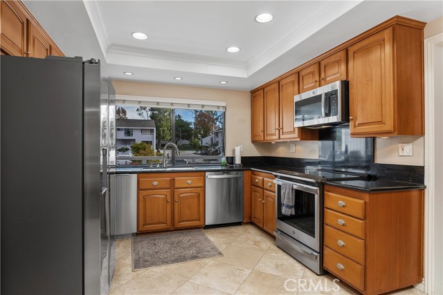 Detail Gallery Image 21 of 43 For 11 Baruna Ct #55,  Newport Beach,  CA 92663 - 3 Beds | 2/1 Baths