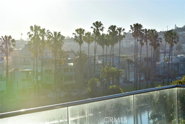 Detail Gallery Image 23 of 46 For 6400 Pacific #311,  Playa Del Rey,  CA 90293 - 2 Beds | 2 Baths