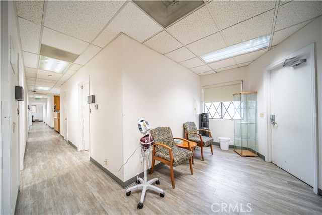 315 E Route 66, Glendora, California 91740, ,Commercial Lease,For Rent,315 E Route 66,CRCV25060682