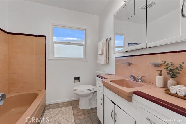 20743 Strathern photo 20