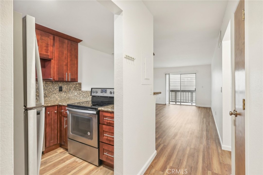 E7Abe0D4 D7E2 49C2 89Ce Da6Ec467A3E6 3843 Vineyard Avenue #15B, Pleasanton, Ca 94566 &Lt;Span Style='BackgroundColor:transparent;Padding:0Px;'&Gt; &Lt;Small&Gt; &Lt;I&Gt; &Lt;/I&Gt; &Lt;/Small&Gt;&Lt;/Span&Gt;