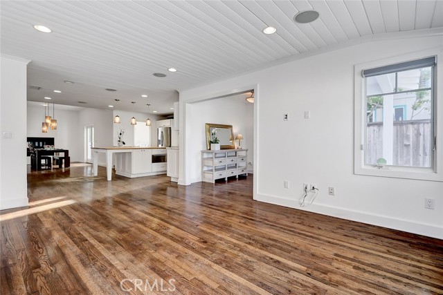 1146 18th Street, Manhattan Beach, California 90266, 4 Bedrooms Bedrooms, ,2 BathroomsBathrooms,Residential,Sold,18th,SB22027666