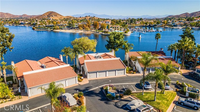 Detail Gallery Image 3 of 36 For 22106 Treasure Island, Canyon Lake,  CA 92587 - 2 Beds | 2 Baths