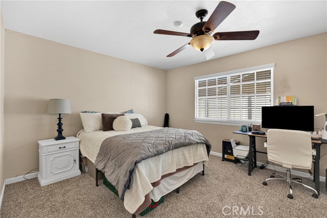 Detail Gallery Image 16 of 26 For 18270 Lakeview Dr, Victorville,  CA 92395 - 3 Beds | 2 Baths