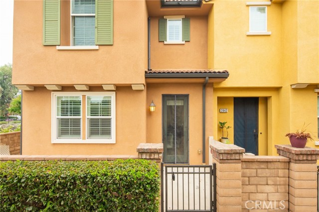 Detail Gallery Image 24 of 34 For 2840 E via Fiano, Ontario,  CA 91764 - 3 Beds | 2/1 Baths