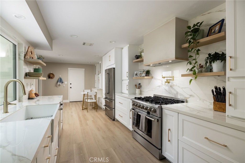 MLS #OC26141758 image #24