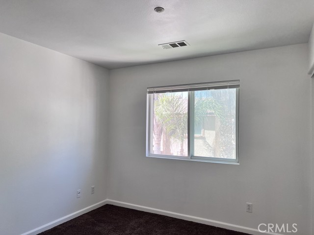 Detail Gallery Image 9 of 20 For 1893 Taormina Ct, Riverside,  CA 92507 - 3 Beds | 2/1 Baths