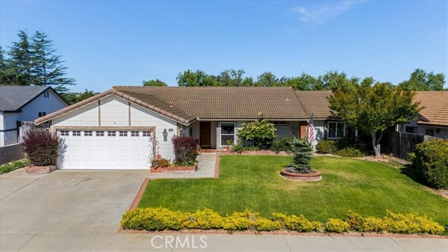 5435 Del Norte Way, Santa Maria CA: https://media.crmls.org/medias/e7ade5fe-2e0e-46ab-b8f6-491417ea85da.jpg