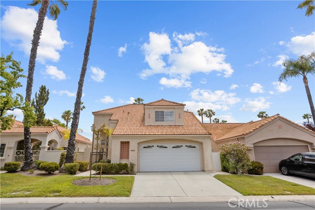 Detail Gallery Image 2 of 51 For 40402 via Siena, Murrieta,  CA 92562 - 3 Beds | 2/1 Baths