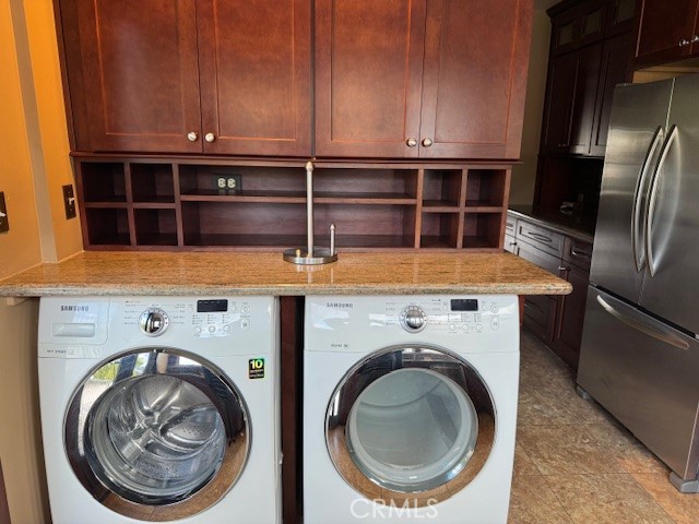 425 W Lime Avenue, Monrovia CA: https://media.crmls.org/medias/e7aeb484-6eb7-46b1-bd93-0878e34f1ff8.jpg