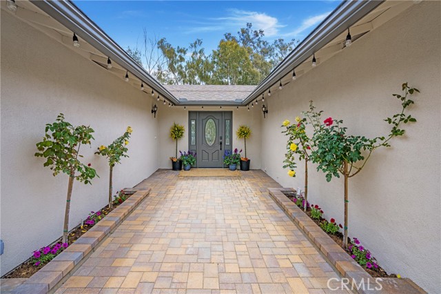 Detail Gallery Image 2 of 47 For 23971 Stillwater Ln, Laguna Niguel,  CA 92677 - 4 Beds | 4 Baths