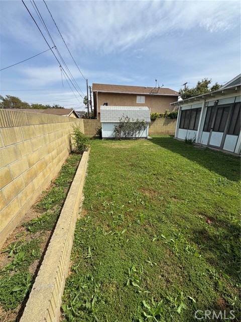 Detail Gallery Image 12 of 18 For 405 S Bluff, Montebello,  CA 90640 - 3 Beds | 2 Baths