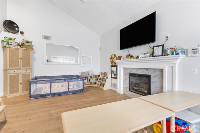 Image 4 of 22 For 25211 Dana Lane