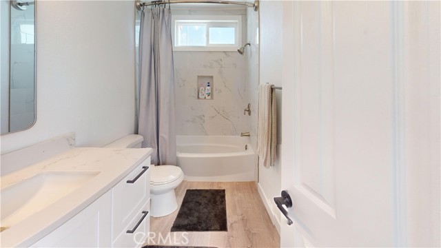 8161 Haven View Drive, Jurupa Valley CA: https://media.crmls.org/medias/e7af99ba-b5d7-4bac-93c4-579f034d055f.jpg