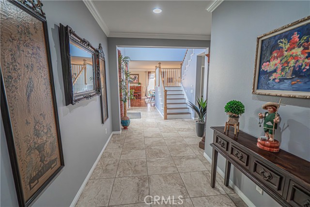 Detail Gallery Image 3 of 65 For 17023 Strawberry Pine Ct, Canyon Country,  CA 91387 - 4 Beds | 4 Baths