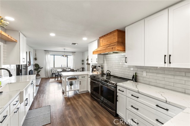 Detail Gallery Image 8 of 54 For 53988 Pinon, Yucca Valley,  CA 92284 - 3 Beds | 2 Baths