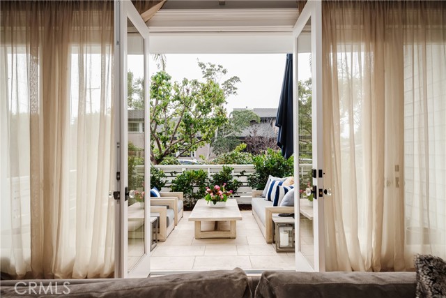 3100 Palm Avenue, Manhattan Beach, California 90266, 4 Bedrooms Bedrooms, ,4 BathroomsBathrooms,Residential,Sold,Palm,SB21242586