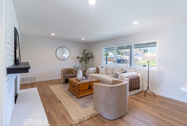 3421 Corpus Christi Street photo 5