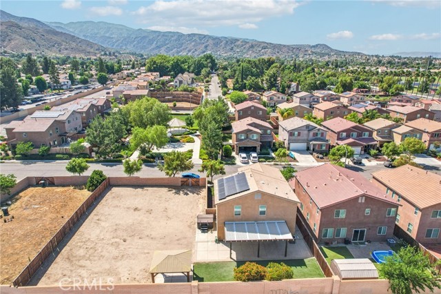 30012 Cottage Lane, Lake Elsinore CA: https://media.crmls.org/medias/e7b0e1f4-4984-43dd-87a7-05203d012a66.jpg