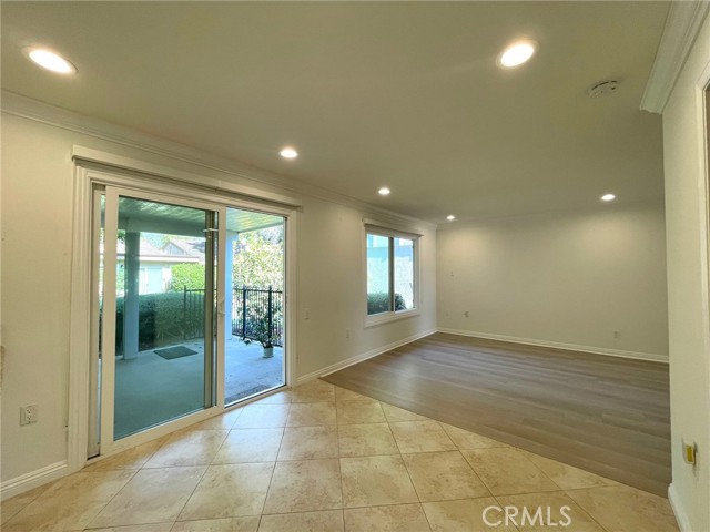 3139 Via Vista # B, Laguna Woods CA: https://media.crmls.org/medias/e7b12290-d80b-45ae-9610-4f22897ea82a.jpg