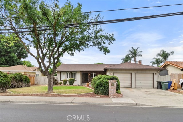 Detail Gallery Image 5 of 55 For 2624 E Orangeburg Ave, Modesto,  CA 95355 - 3 Beds | 2 Baths