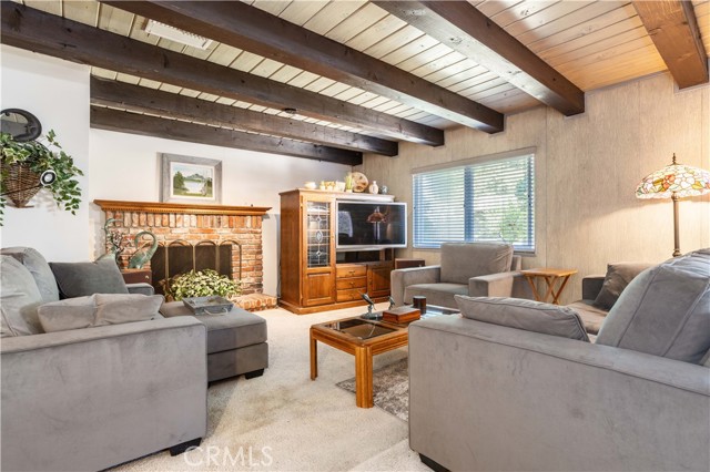 10514 Aldea Avenue, Granada Hills CA: https://media.crmls.org/medias/e7b187ab-b7c6-4c5c-9bc2-38b867561daf.jpg