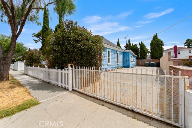 Detail Gallery Image 38 of 38 For 16412 Bixler Ave, Paramount,  CA 90723 - 2 Beds | 1 Baths