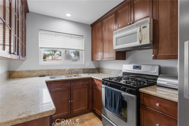 Detail Gallery Image 51 of 75 For 3185 Sonrisa, Corona,  CA 92881 - 7 Beds | 6/1 Baths