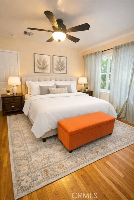 Detail Gallery Image 4 of 10 For 17451 Tulsa, Granada Hills,  CA 91344 - 5 Beds | 3 Baths