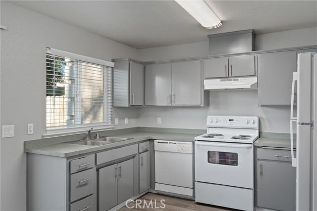 Detail Gallery Image 18 of 24 For 2159 Elm St #1,  Chico,  CA 95928 - 4 Beds | 2 Baths