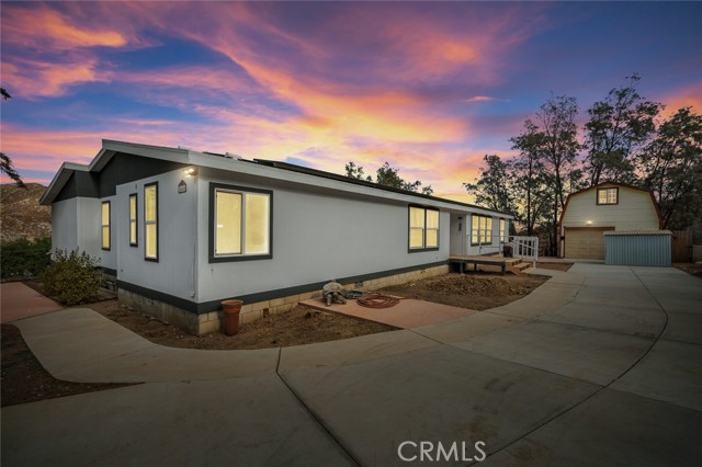 Detail Gallery Image 1 of 44 For 26480 Steinhoff Ave, Hemet,  CA 92545 - 6 Beds | 2/1 Baths