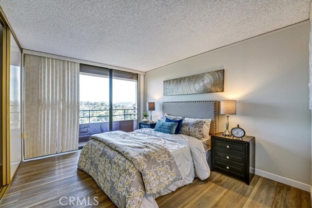 Detail Gallery Image 12 of 35 For 24055 Paseo Del Lago #1302,  Laguna Woods,  CA 92637 - 2 Beds | 2 Baths