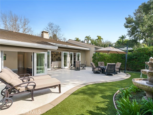 Detail Gallery Image 14 of 20 For 3 Rue Deauville, Newport Beach,  CA 92660 - 2 Beds | 2 Baths