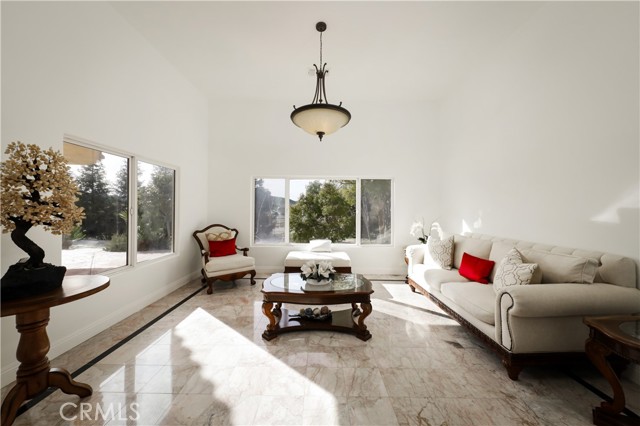 Detail Gallery Image 7 of 56 For 9446 Kern River, Bakersfield,  CA 93308 - 4 Beds | 4/1 Baths